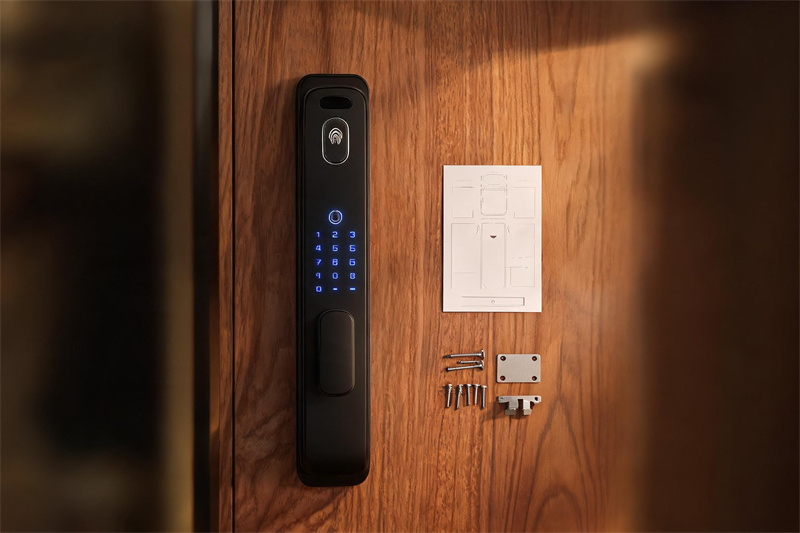 鄂尔多斯 钥匙断在锁里怎么办?老 locksmith 推荐这3个靠谱品牌